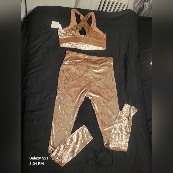 Fabletics leggings set - Picture 3 of 5